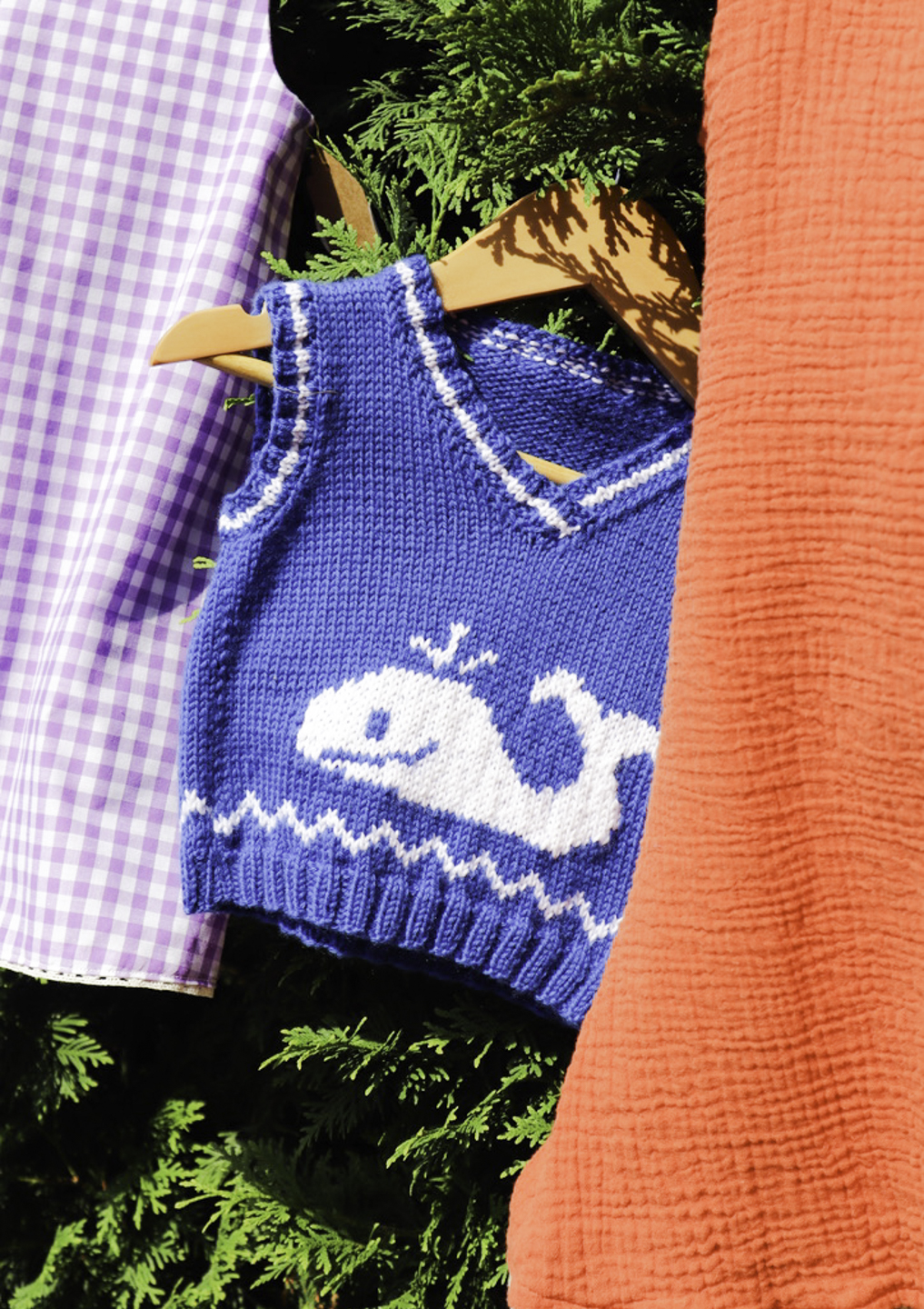 Little whale sweater for children